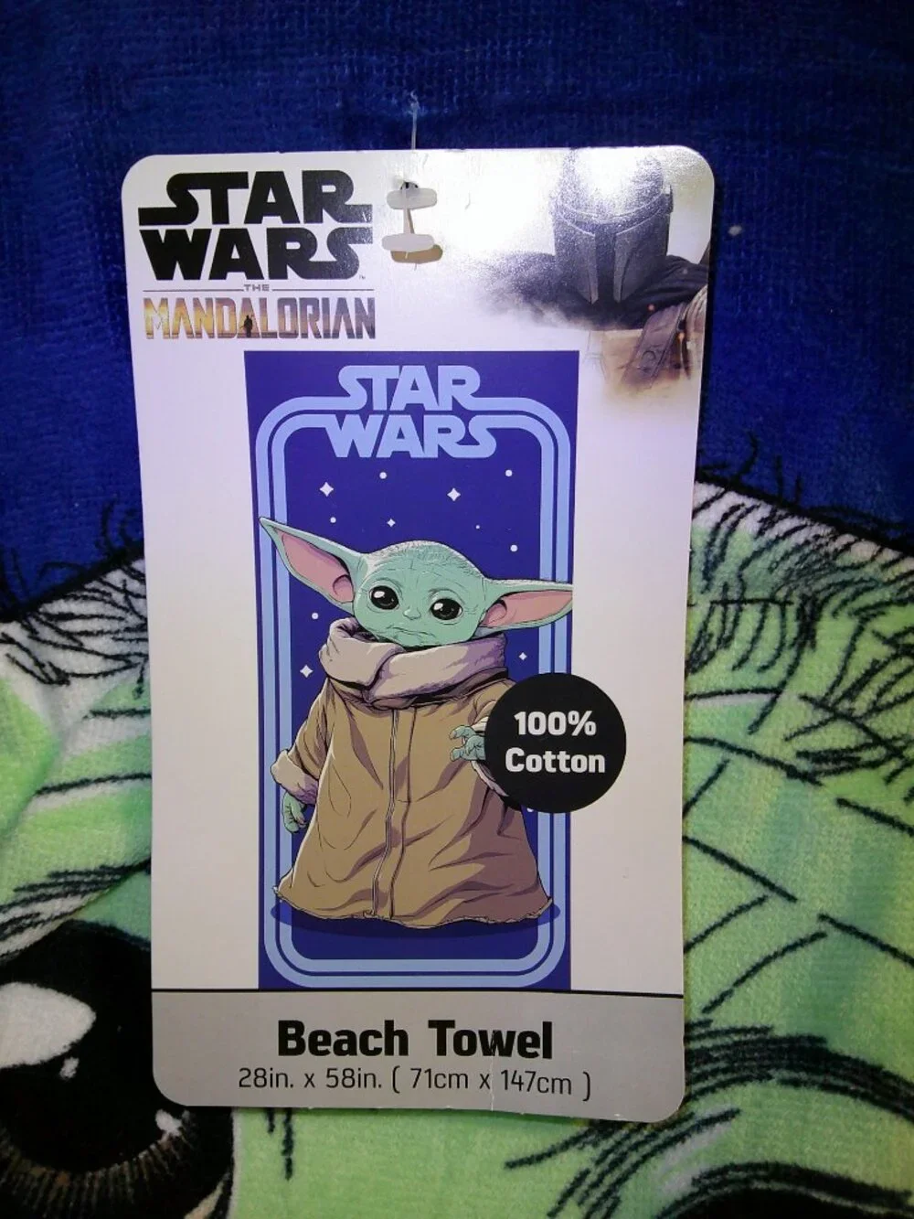 Star Wars Mandalorian Baby Yoda Grogu adorable beach towel 28 x 58 in NWT